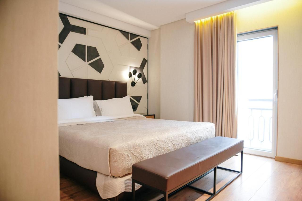 Richmond Hotel Korce Exterior photo