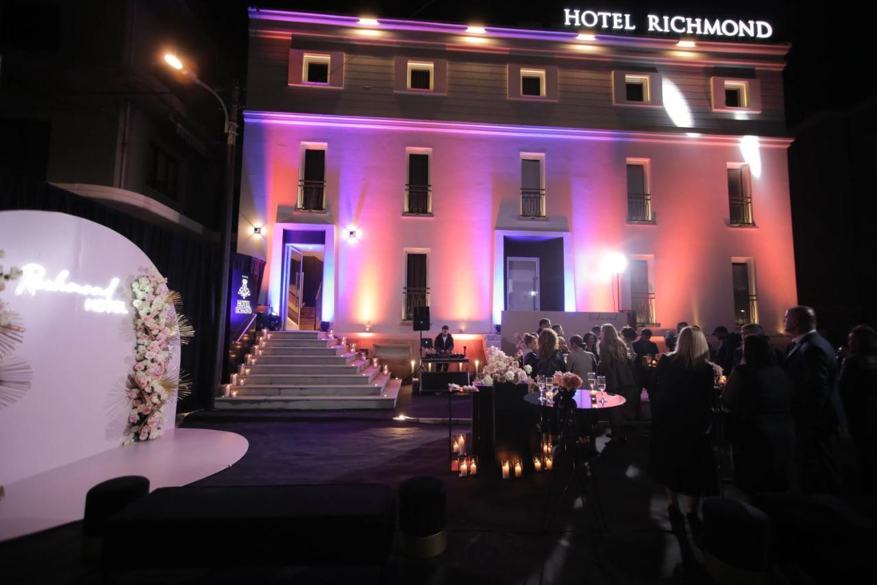 Richmond Hotel Korce Exterior photo